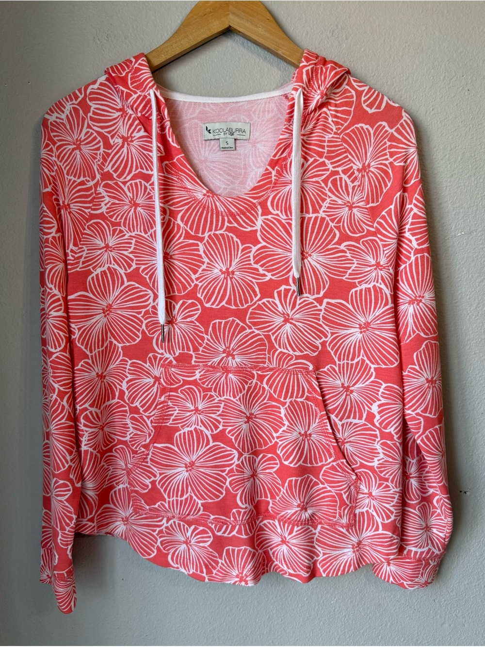 Koolaburra By Ugg Hoodie Pullover Top Size S Coral White Floral Kangaroo Pocket